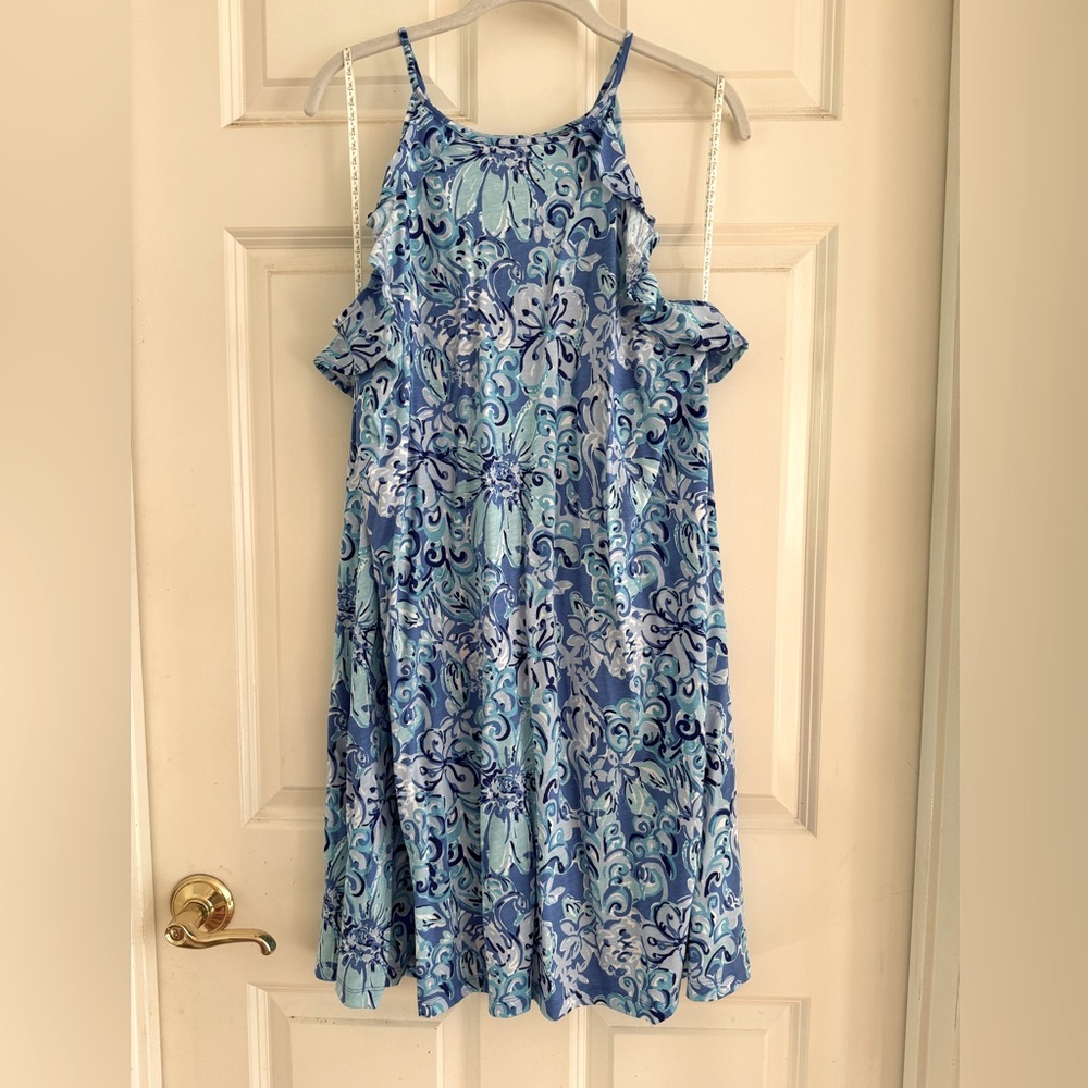Lily Pulitzer dress. Like new! Swingy breezy, halter style.